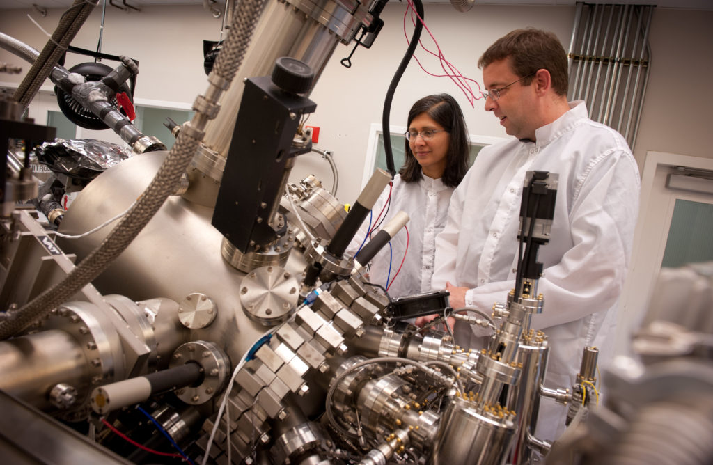 Veena Misra & John Muth in lab, Nanotechnology Research 