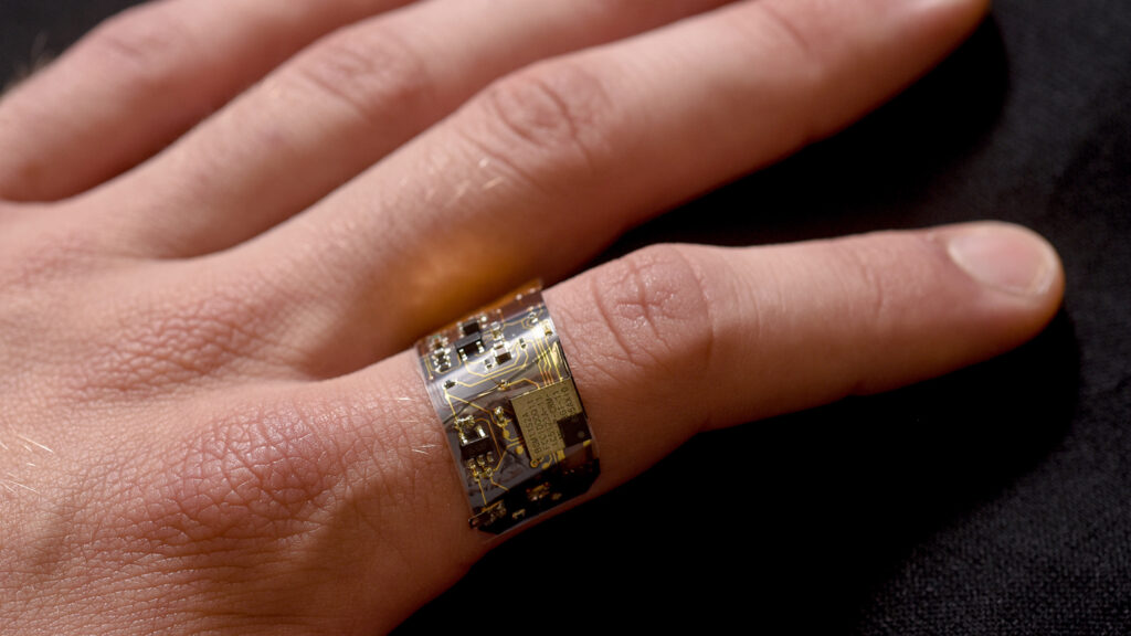 Flexible circuit for wearable sensor resting on hand